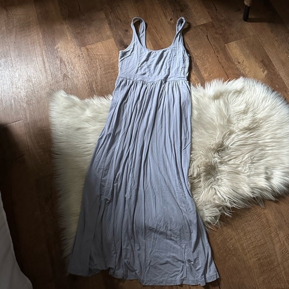 Aritzia Lavender Midi Dress - Picture 2 of 4